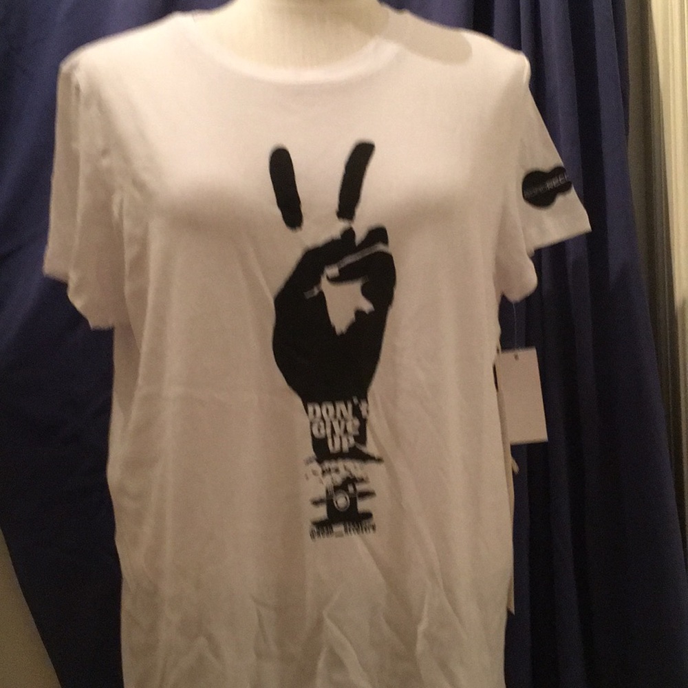 Hippie Laundry “Don’t Give Up @ Road to Recovery”